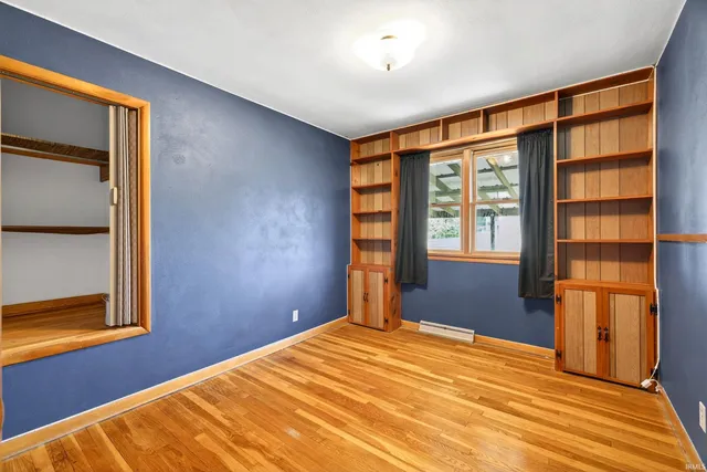 $209,000 | 738 Sunset Drive, Bloomfield, IN 47424