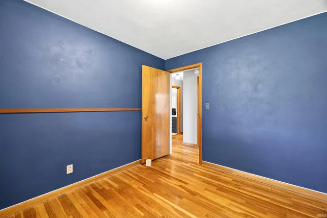 $209,000 | 738 Sunset Drive, Bloomfield, IN 47424