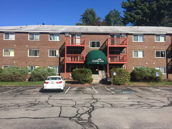 $2,085 | 98 Powers Street, Unit 228, Milford, NH 03055