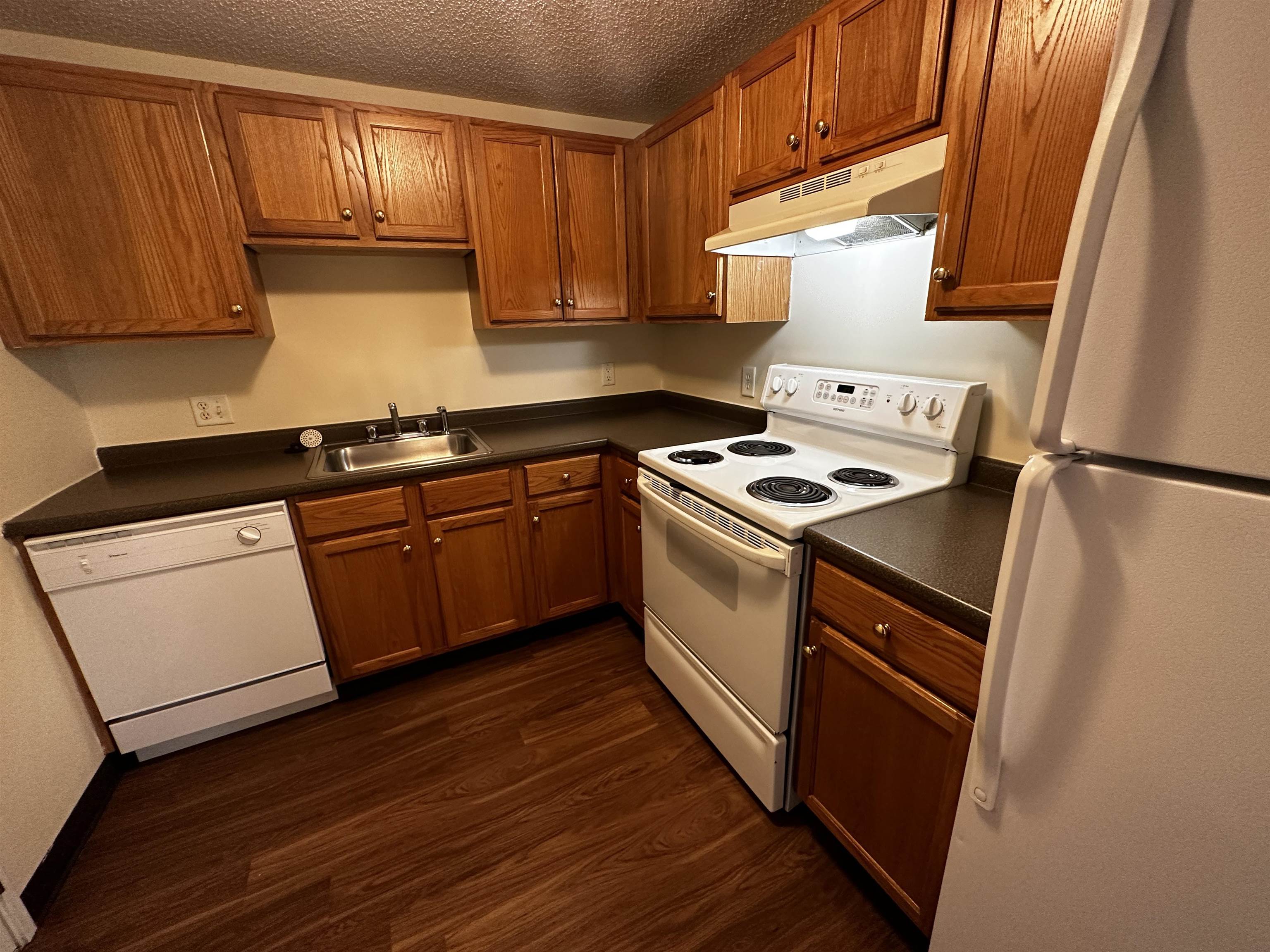 98 Powers Street, Unit 228 Milford, NH 03055 - Photo 8 of 37