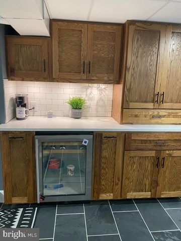 $315,000 | 628 Woodland Avenue, Westville, NJ 08093