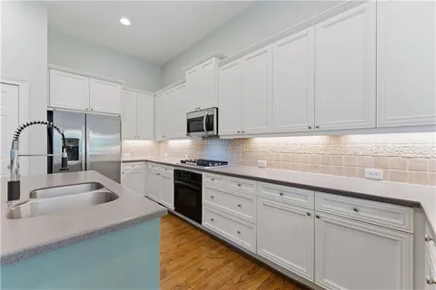 $599,000 | 3040 Woodwalk Drive, Unit 14, Atlanta, GA 30339