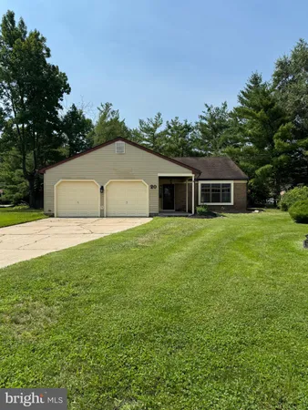 $495,000 | 20 Oleander Court, Mount Laurel, NJ 08054