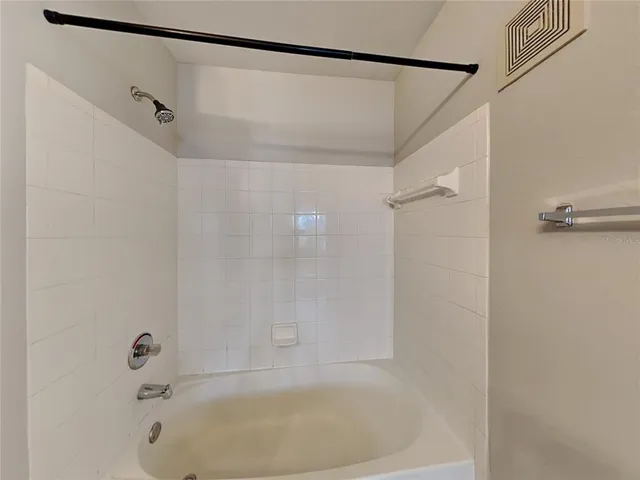 $1,875 | 1835 Shadow View Circle, Unit 1835, Maitland, FL 32751