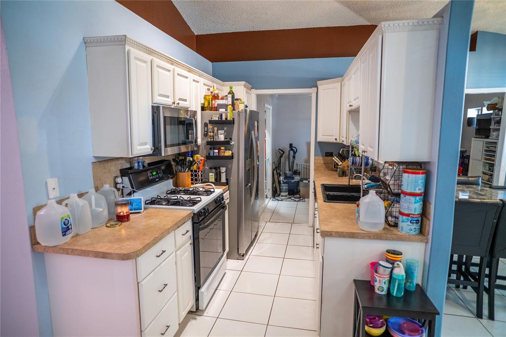 7389 Hollow Ridge Circle Orlando, FL 32822 - Photo 10 of 22