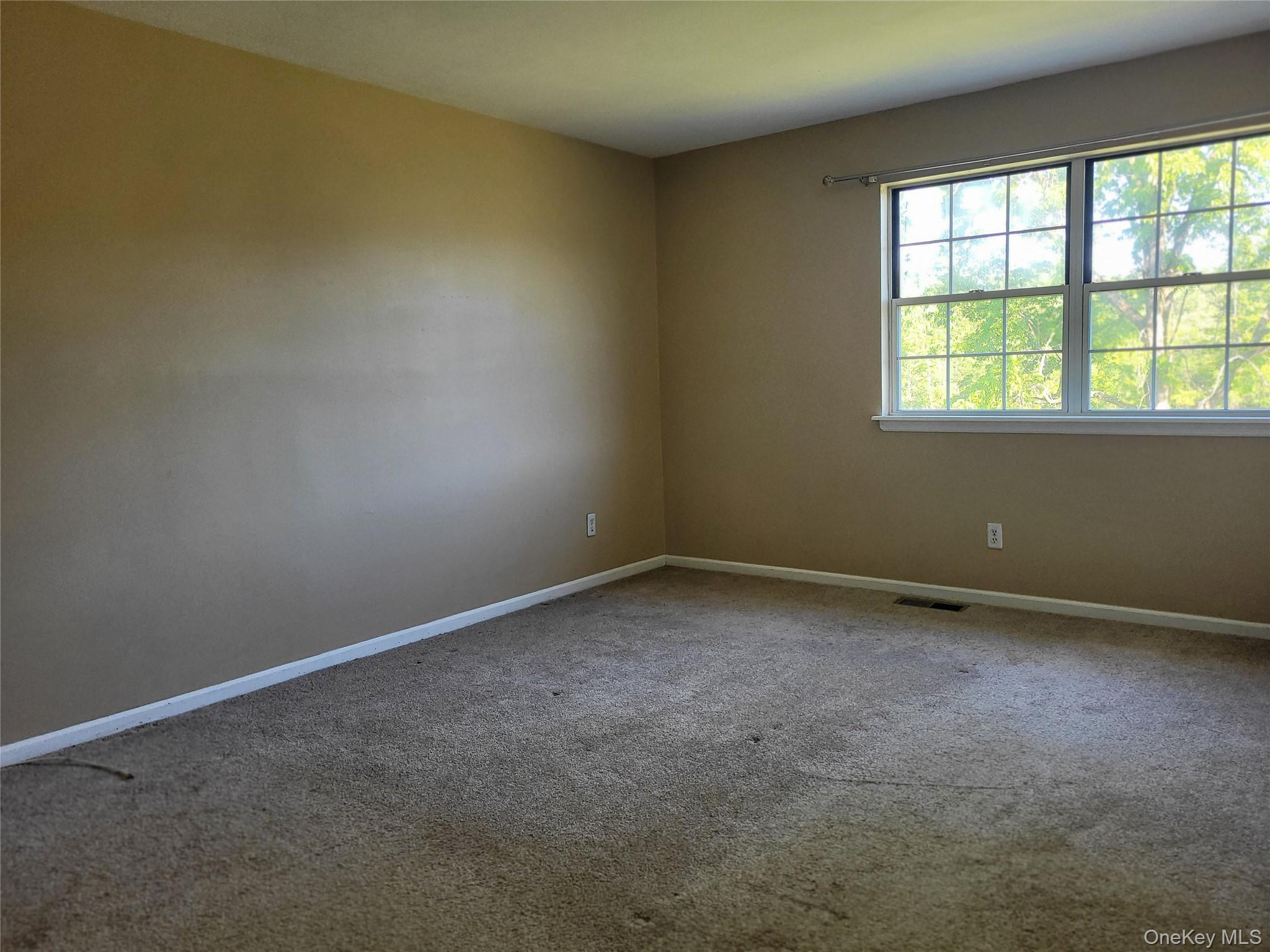 40 Brick Pond Road Middletown, NY 10940 - Photo 10 of 21 LR