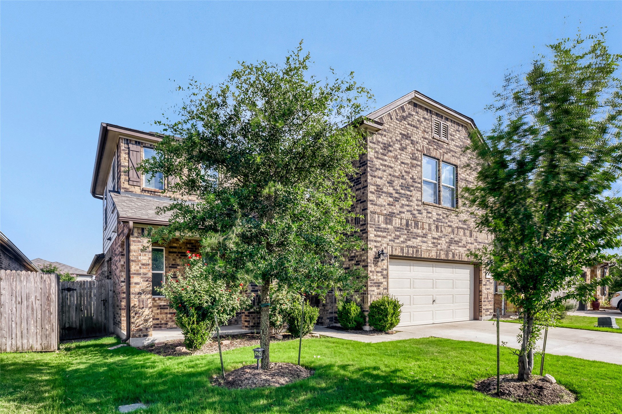 104 Kavanaugh Street Georgetown, TX 78628 - Photo 28 of 30 Nice curb appeal