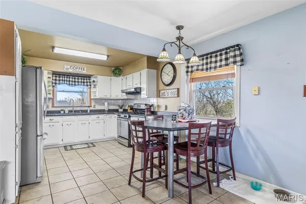 $217,900 | 5542 State Rd H, De Soto, MO 63020