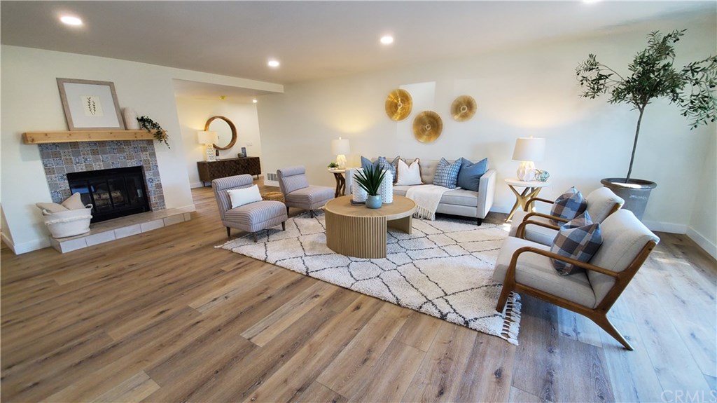 6671 Mason Drive Huntington Beach, CA 92647 - Photo 2 of 20