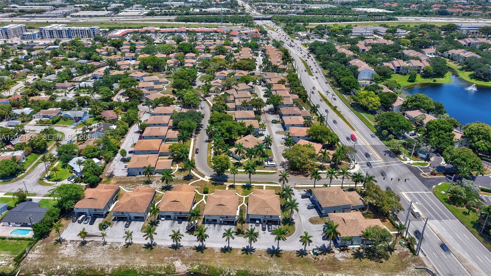 2067 Ilene Court, Unit 2 Delray Beach, FL 33445 - Photo 9 of 16