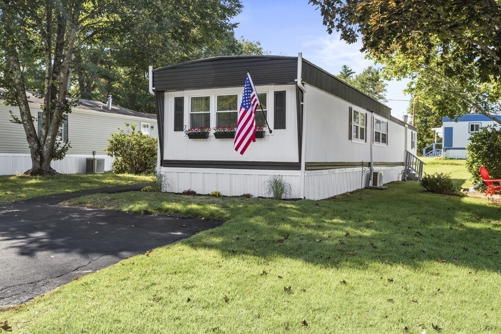 79 Holly Road Taunton, MA 02780 - Photo 3 of 19 Gallery Image 3