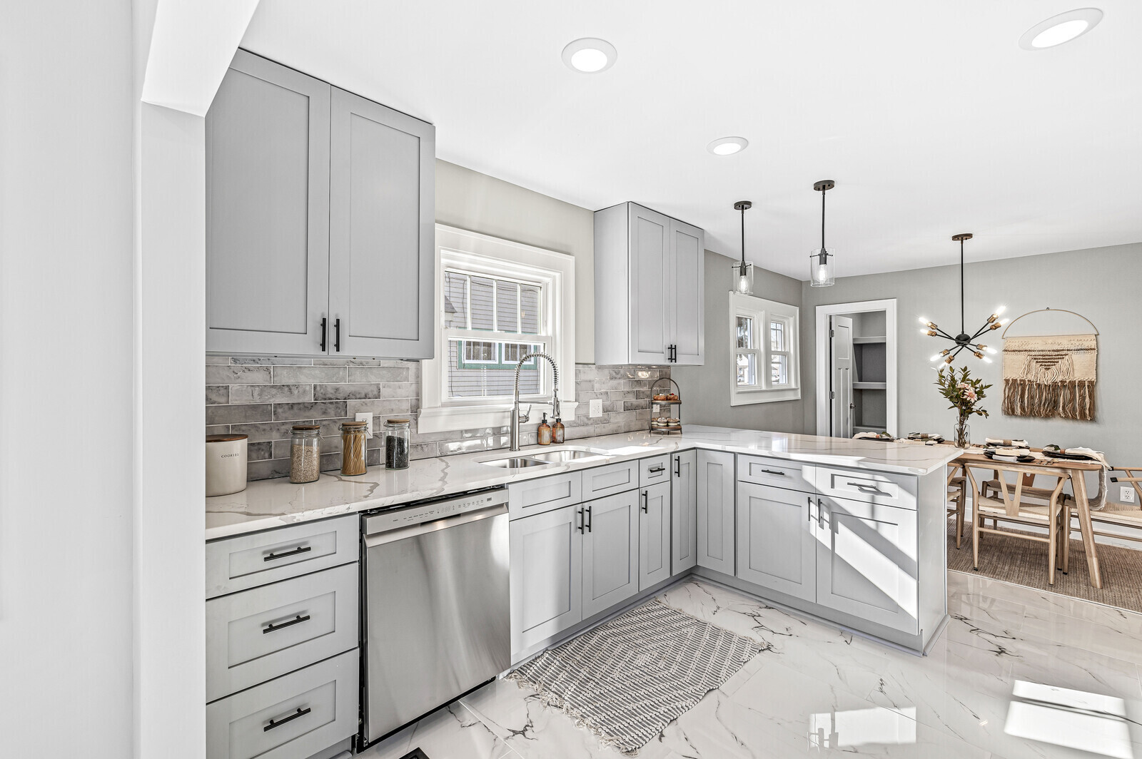 525 Berkley Road Indianapolis, IN 46208 - Photo 15 of 45 Gallery Image 15