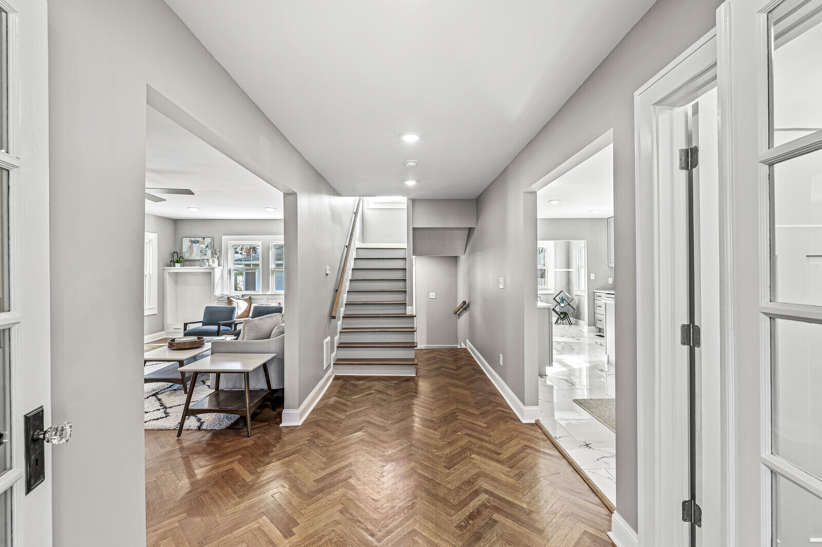 525 Berkley Road Indianapolis, IN 46208 - Photo 4 of 45 Gallery Image 4
