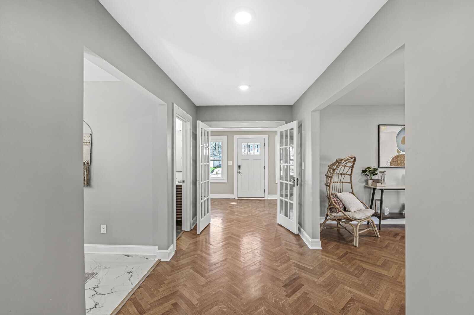 525 Berkley Road Indianapolis, IN 46208 - Photo 5 of 45 Gallery Image 5