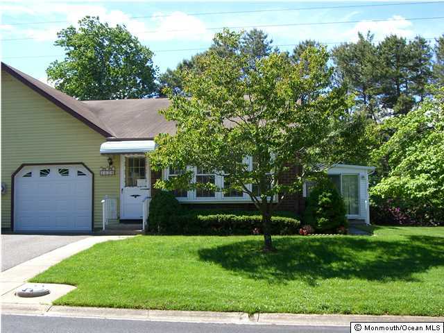 142B Sunset Road, Unit B Whiting, NJ 08759 - Photo 1 of 21 Primary Photo