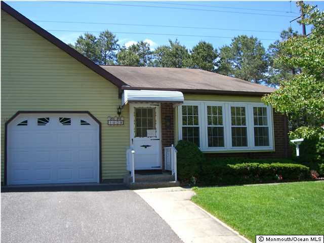 142B Sunset Road, Unit B Whiting, NJ 08759 - Photo 2 of 21 Additional Photo