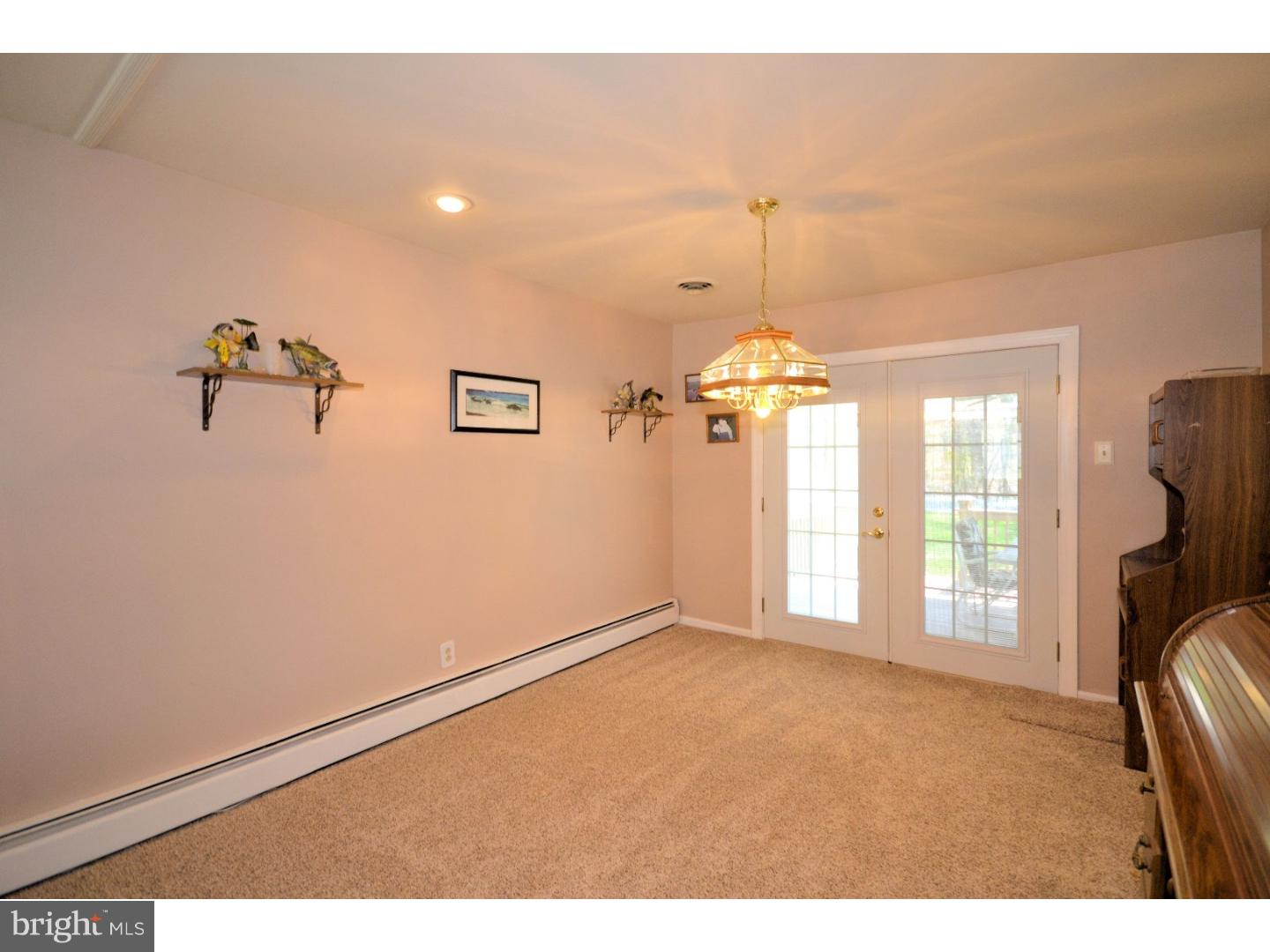 722 Hunters Run Road Pottstown, PA 19465 - Photo 13 of 25 Dining Room