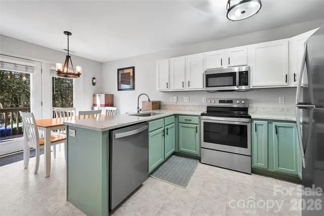 $259,900 | 93 Stafford Court, Fletcher, NC 28732