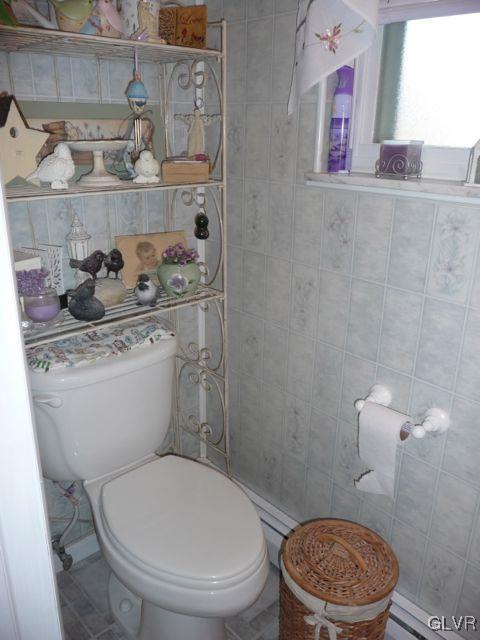 692 Almond Road Walnutport, PA 18088 - Photo 8 of 10 Gallery Image 8