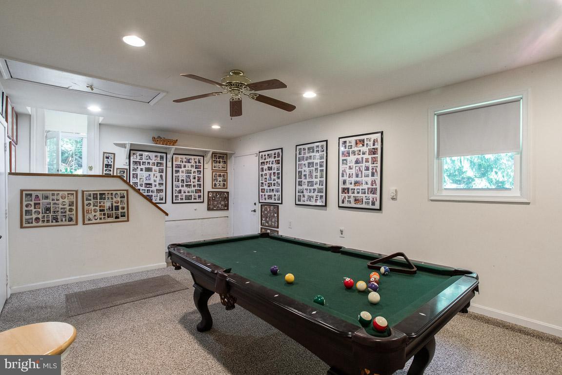 5712 Columbia Road Columbia, MD 21044 - Photo 18 of 26 Game Room (Pool Table Conveys)