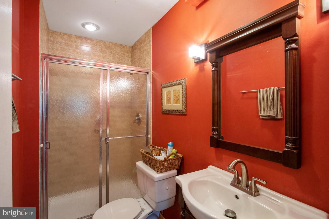 5712 Columbia Road Columbia, MD 21044 - Photo 21 of 26 Lower Level Full Bathroom