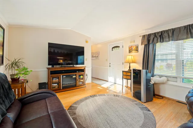 $224,500 | 204 Mackerel Avenue, Portsmouth, NH 03801