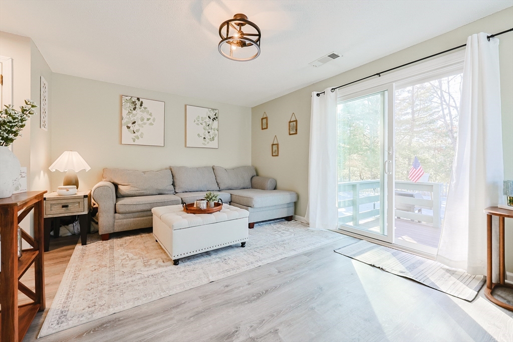 640 Maple Brook Road, Unit 640 Bellingham, MA 02019 - Photo 14 of 37