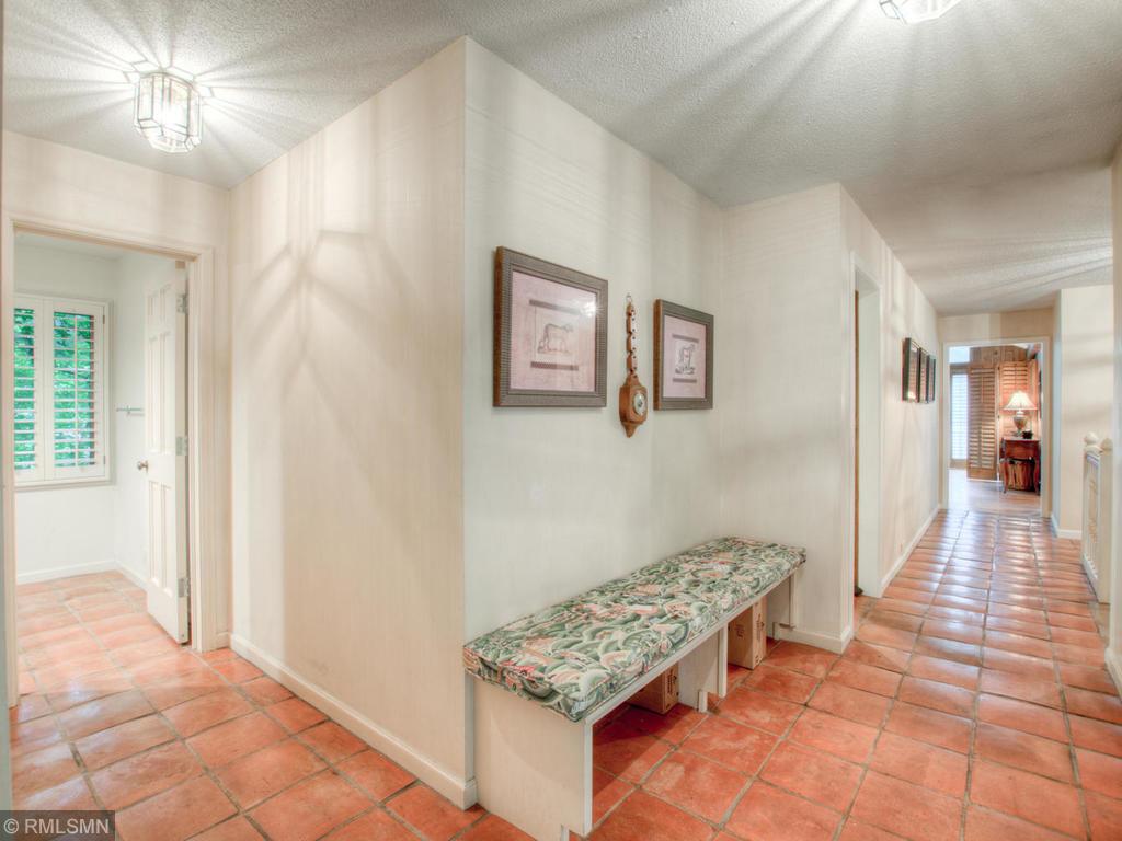 2871 Gale Road Woodland, MN 55391 - Photo 19 of 48 Gallery Image 19