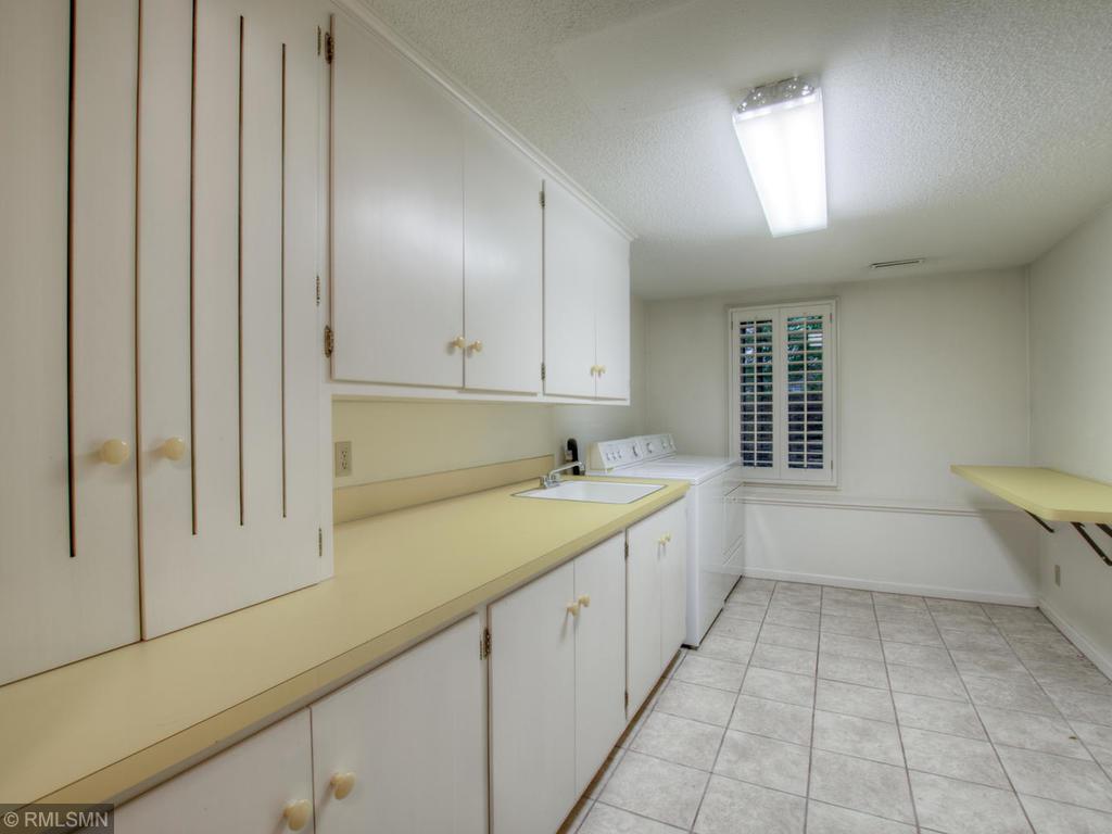 2871 Gale Road Woodland, MN 55391 - Photo 26 of 48 Gallery Image 26