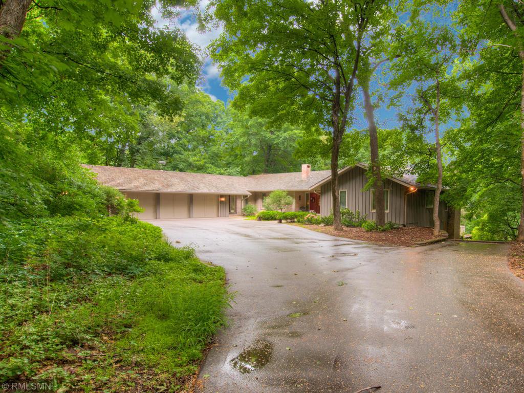 2871 Gale Road Woodland, MN 55391 - Photo 8 of 48 Gallery Image 8