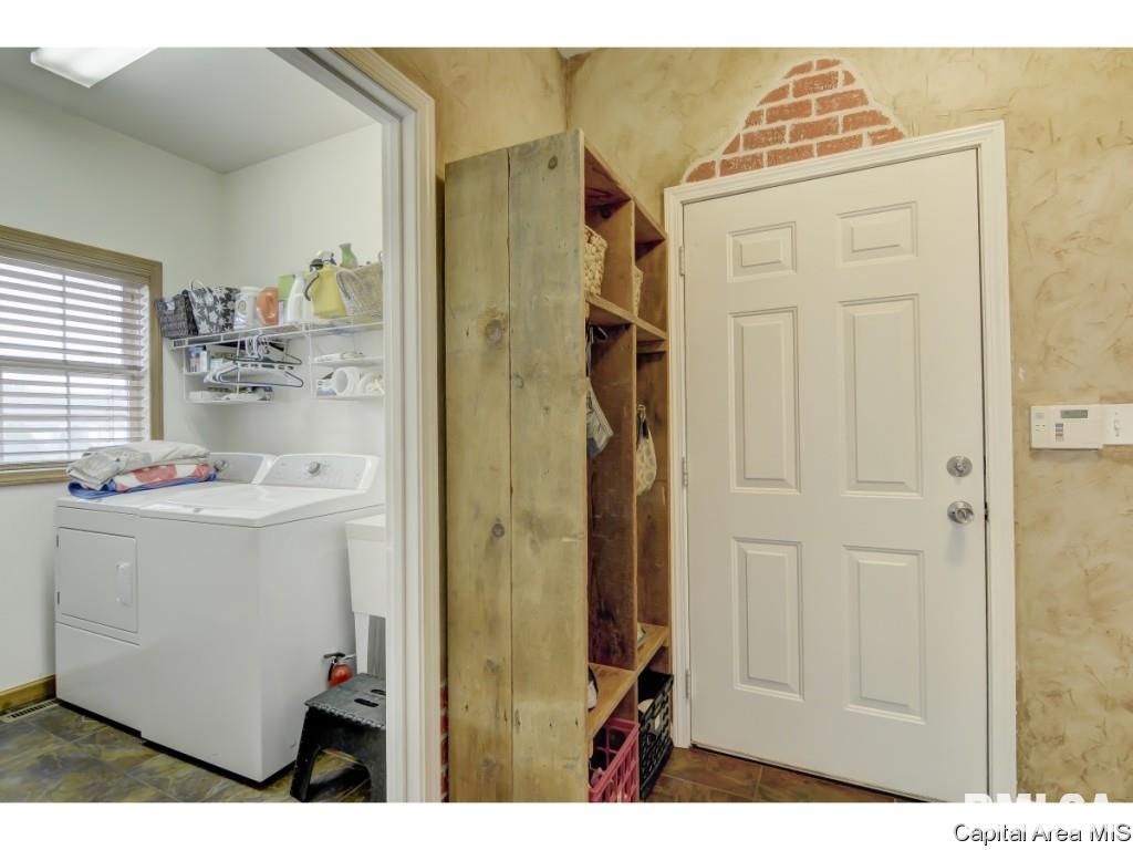 3540 Benbrook Drive Springfield, IL 62711 - Photo 29 of 34