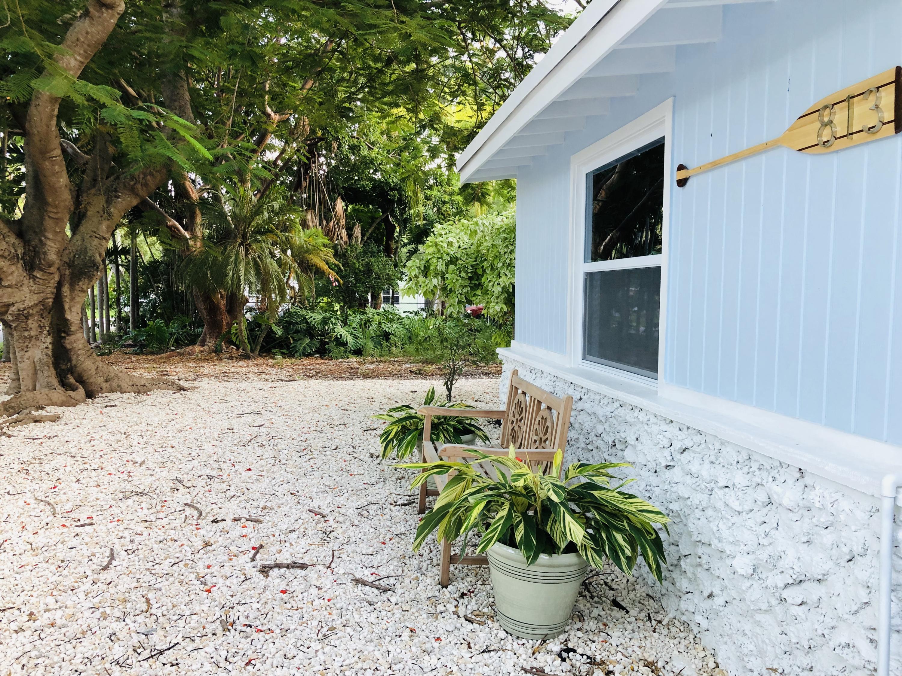 813 La Paloma Road Key Largo, FL 33037 - Photo 12 of 35 2CFBD78E-F06A-4023-BA3E-23EC56D0C9DA