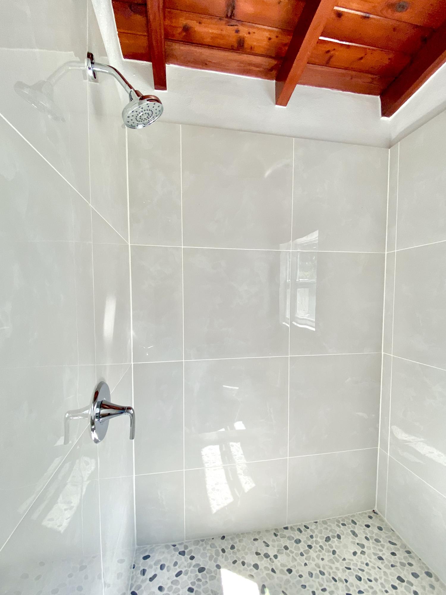 813 La Paloma Road Key Largo, FL 33037 - Photo 26 of 35 Master Bath Shower