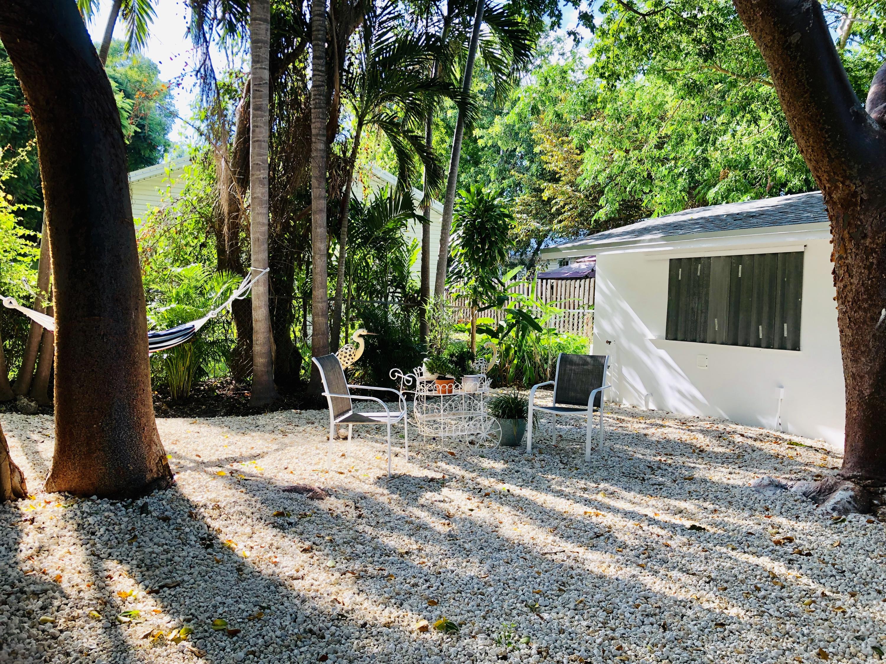 813 La Paloma Road Key Largo, FL 33037 - Photo 7 of 35 Spacious Backyard