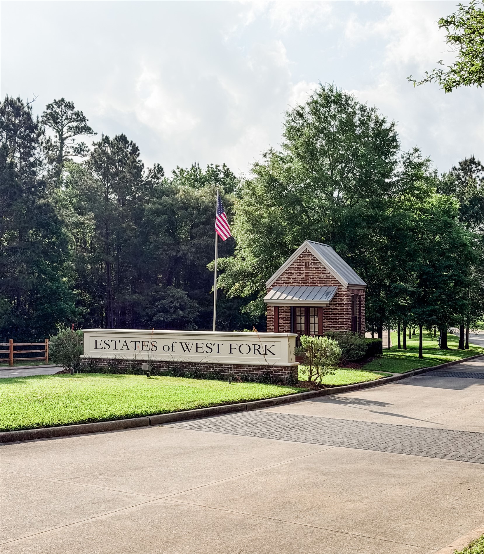 4815 West Fork Boulevard Conroe, TX 77304 - Photo 5 of 6