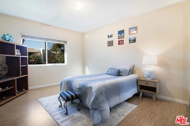 $629,000 | 5252 Coldwater Canyon Avenue, Unit 214, Sherman Oaks, CA 91401