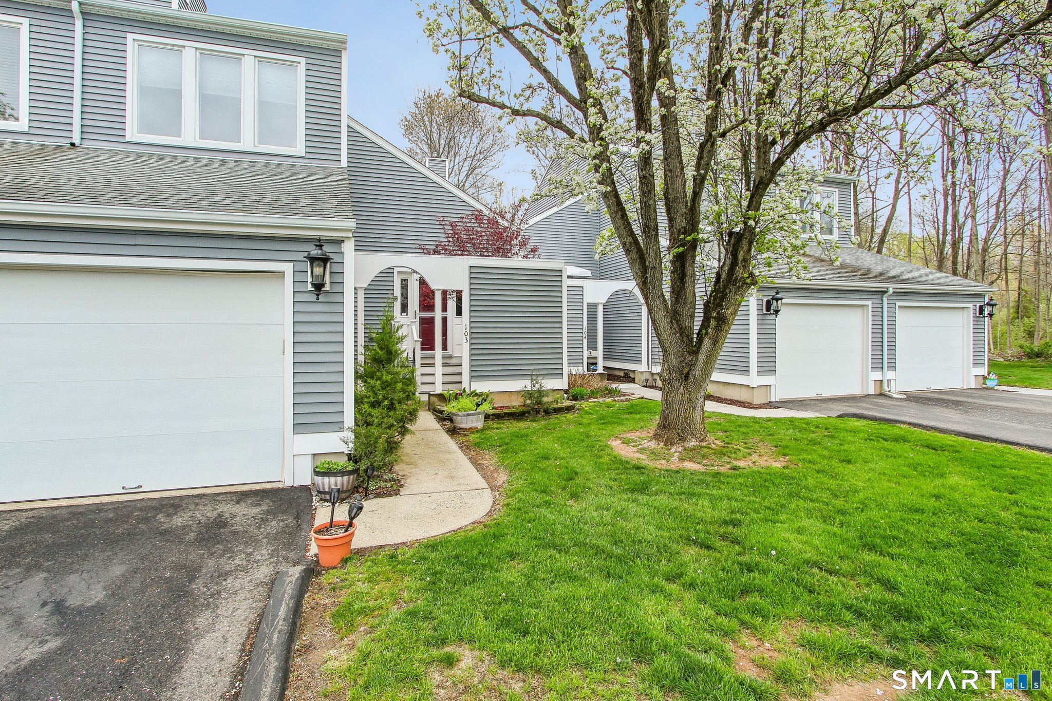60 Clintonville Road, Unit 103 North Branford, CT 06472 - Photo 4 of 40