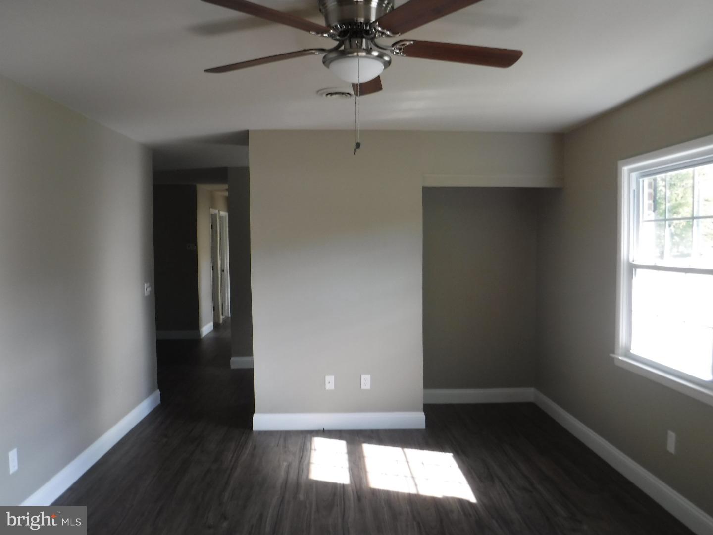 353 Rustic Lane Dover, DE 19901 - Photo 2 of 25 Gallery Image 2