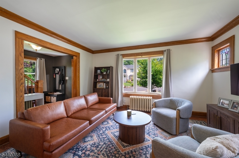 17 Tooker Place Springfield, NJ 07081 - Photo 4 of 24