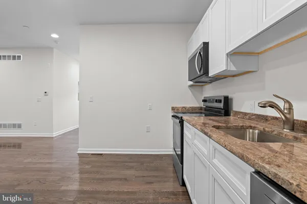 $1,750 | 819 11th Avenue, Unit B, Prospect Park, PA 19076