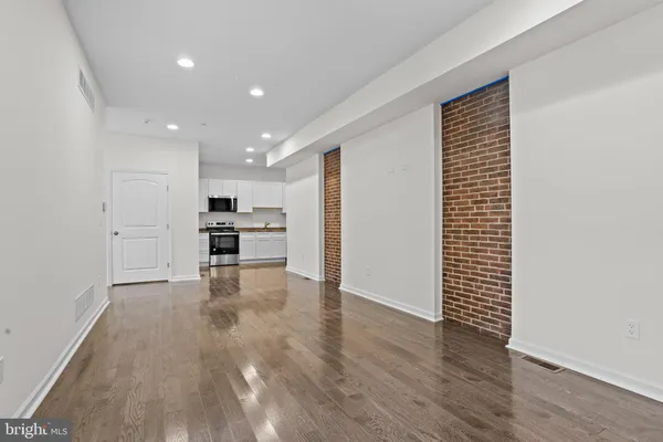 $1,750 | 819 11th Avenue, Unit B, Prospect Park, PA 19076