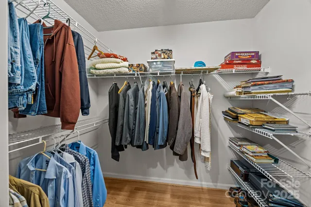 $319,900 | 1600 Rocky Glen Lane, Charlotte, NC 28214