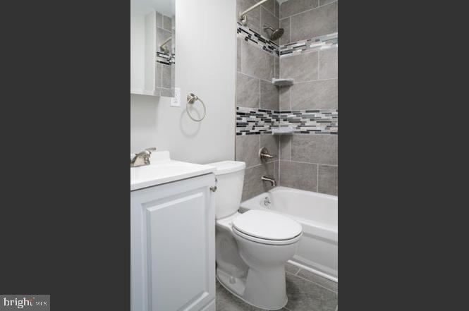 4826 Pimlico Road Baltimore, MD 21215 - Photo 4 of 7 Bathroom