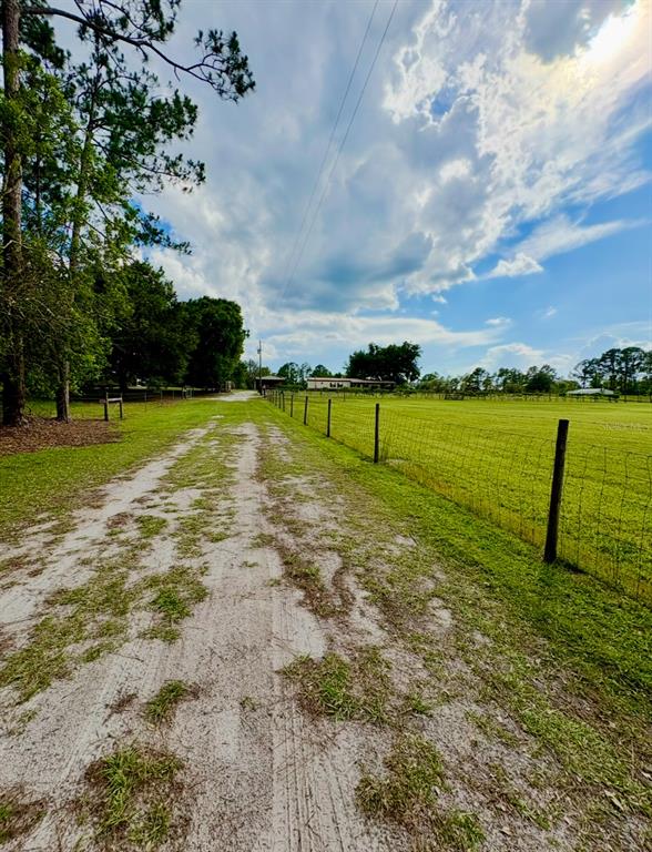 44645 Misty Isle Drive DeLand, FL 32720 - Photo 4 of 28