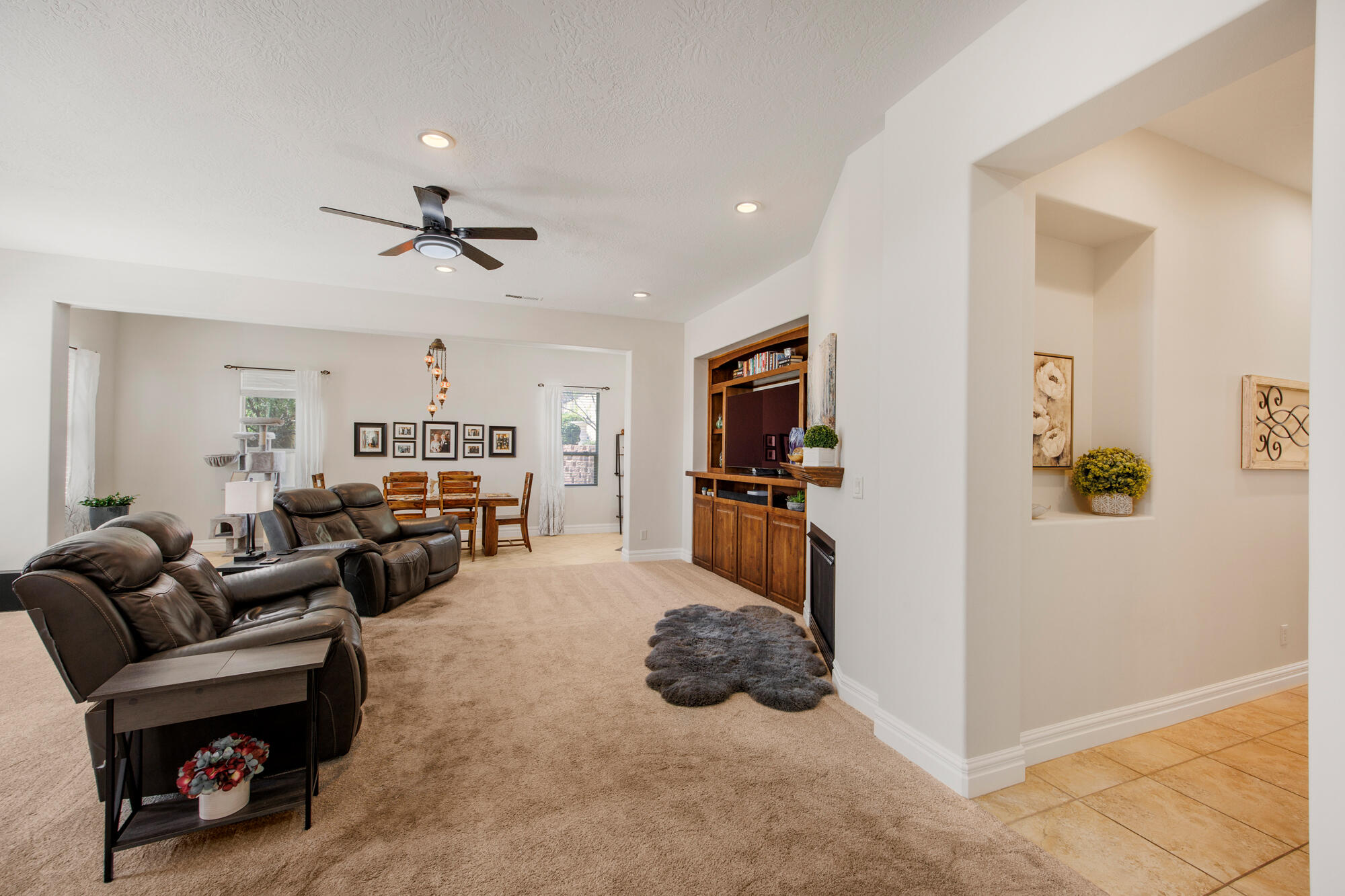 2581 West Desert Springs Road St. George, UT 84770 - Photo 11 of 45 Front Room