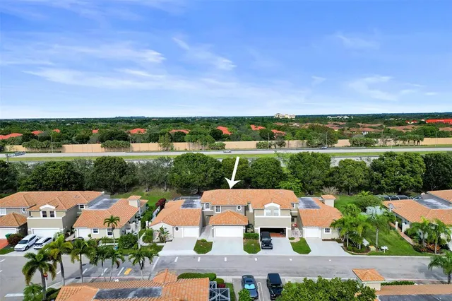 $569,900 | 11871 Northwest 57th Street, Unit 11871, Coral Springs, FL 33076