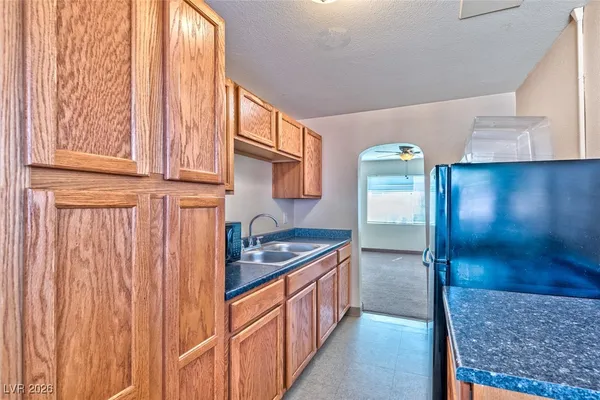 $775 | 210 North 10th Street, Unit 4, Las Vegas, NV 89101