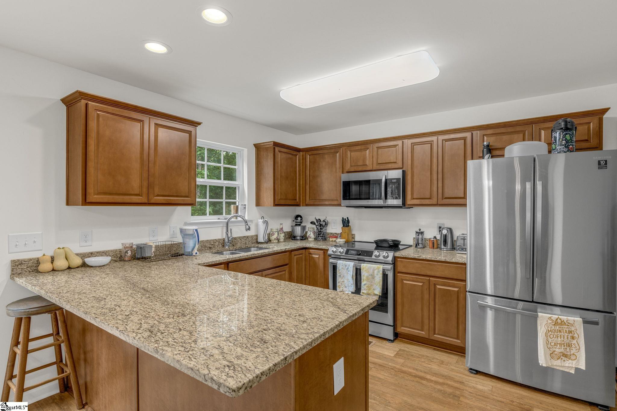 131 Tompkins Hl Lane Pickens, SC 29671 - Photo 12 of 38