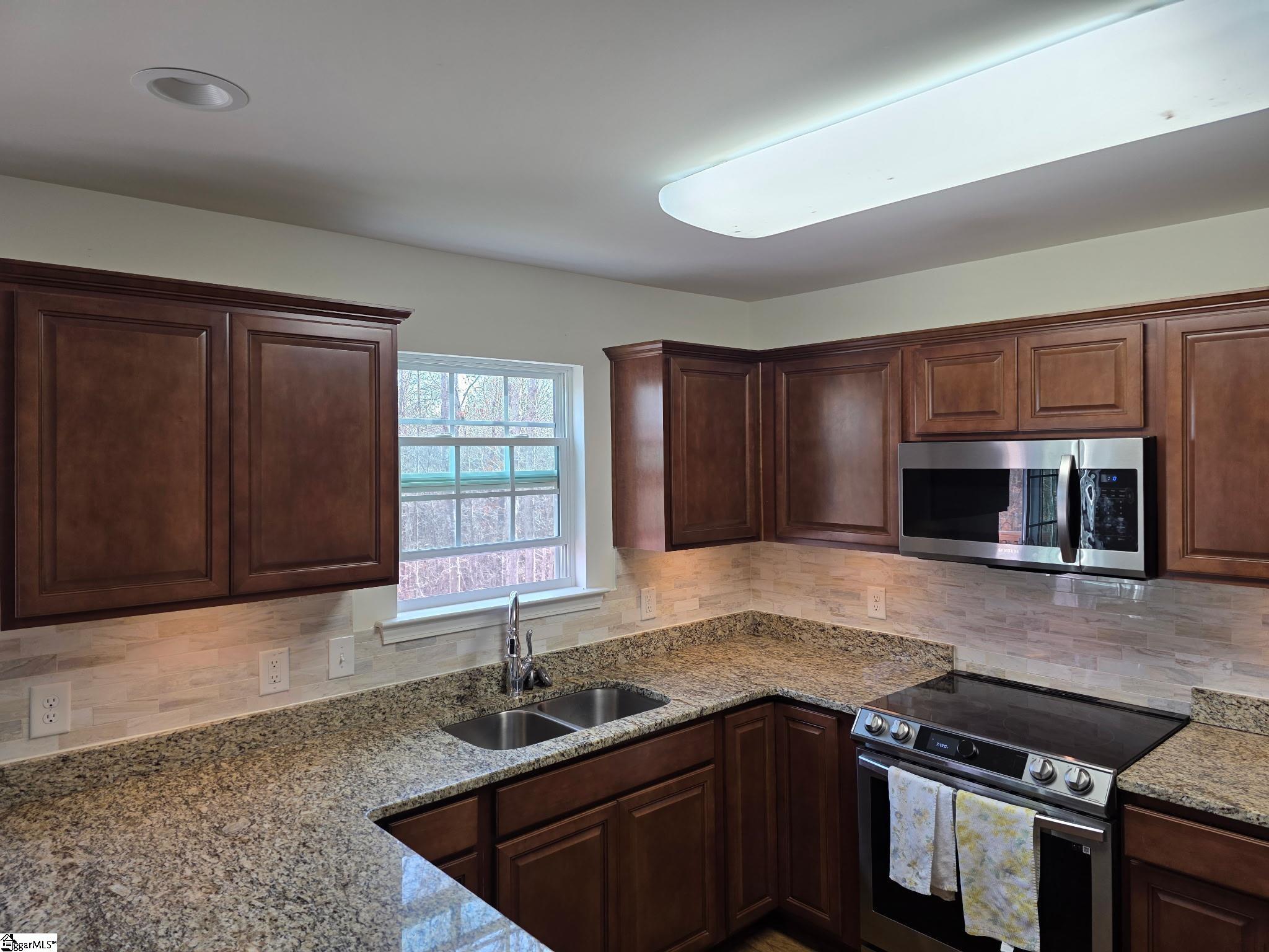 131 Tompkins Hl Lane Pickens, SC 29671 - Photo 37 of 38