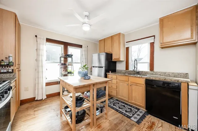 $129,900 | 1 Cedar Hill Street, Belleville, IL 62223